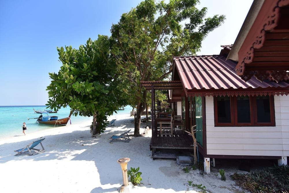 Lipe Power Beach Resort Exterior photo