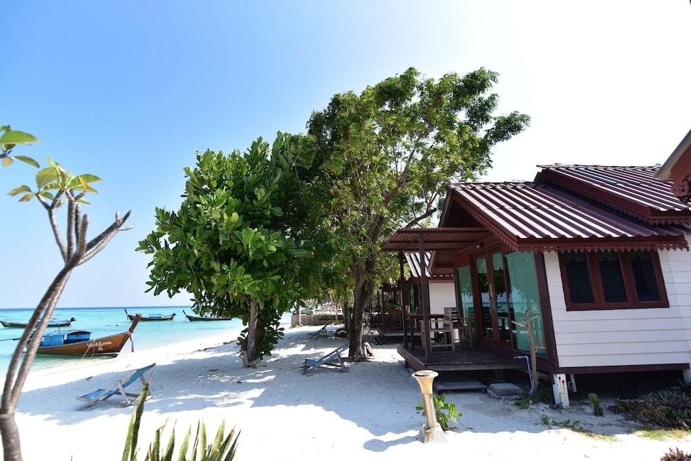 Lipe Power Beach Resort Exterior photo