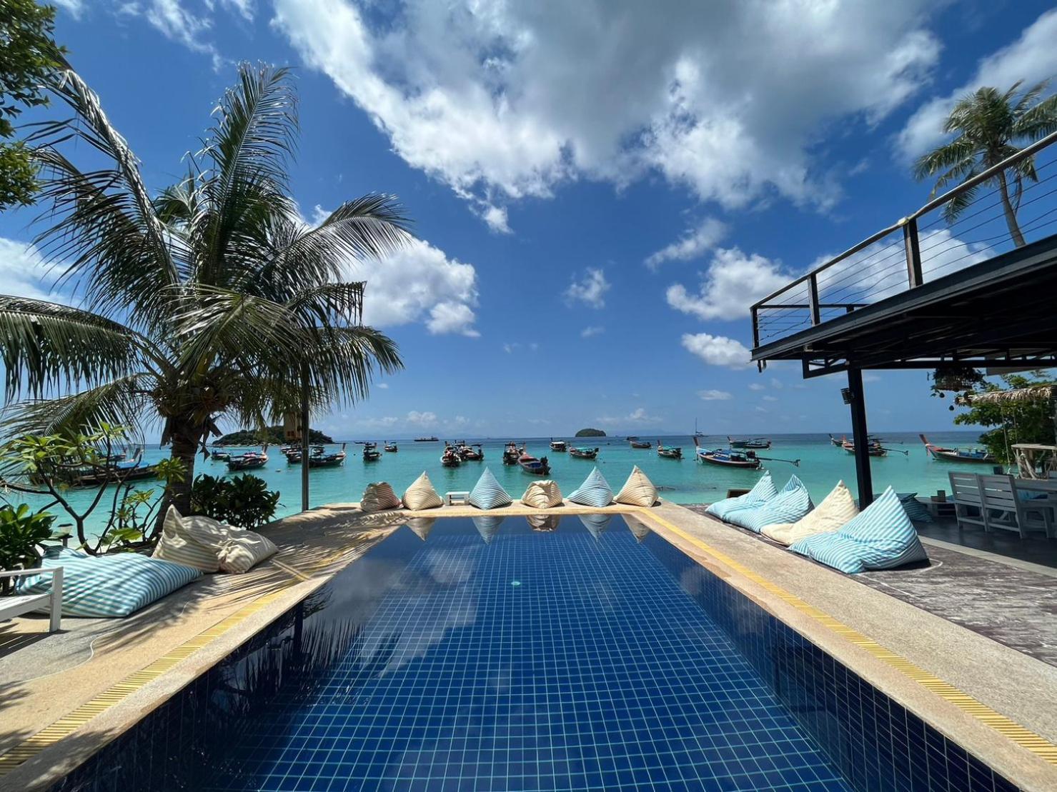 Lipe Power Beach Resort Exterior photo